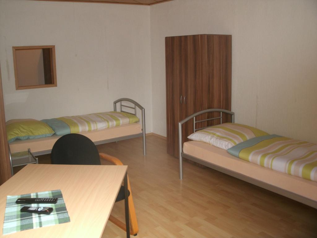 Gaestehaus Vienenburg - Monteurzimmer جوسلار المظهر الخارجي الصورة